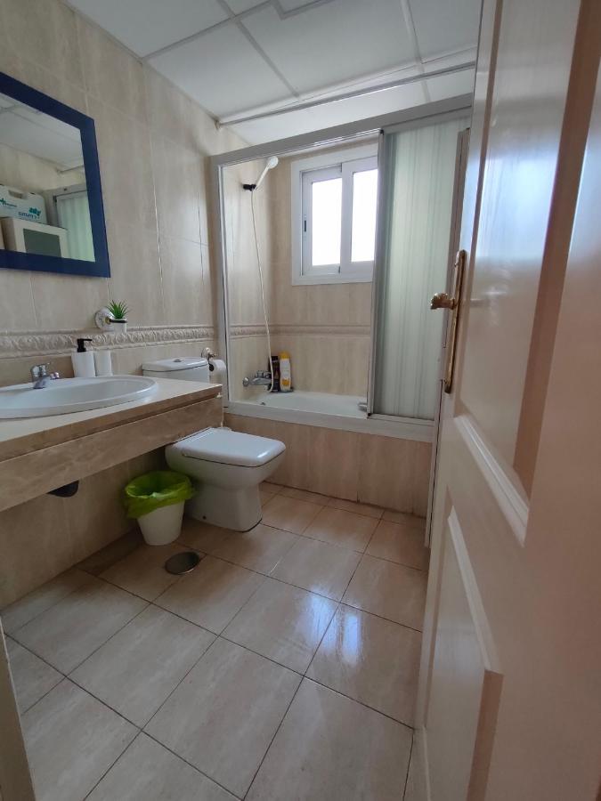 Apartamento Penthouse Near The Beach Fuengirola Exterior foto